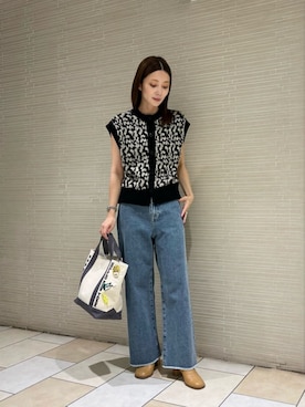 「UNITED ARROWS（ユナイテッドアローズ）のアイテム（デニムパンツ）」を使った、仲（naka）さん（レディース・163cm）の秋コーディネート