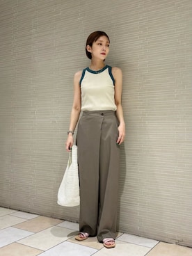 仲（naka）さんのコーディネート