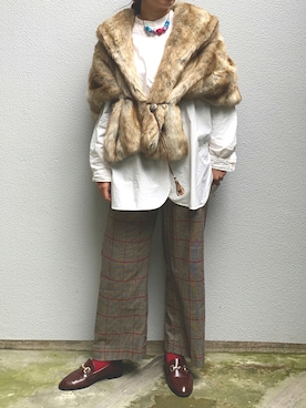 「赤い靴下」｜「アイテム（その他アウター）」を使った、ヤスカタフクさん（レディース・166cm）の秋コーディネート