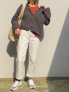 「レンガ色」｜「アイテム（グレー系）」を使った、ヤスカタフクさん（レディース・166cm）の春コーディネート