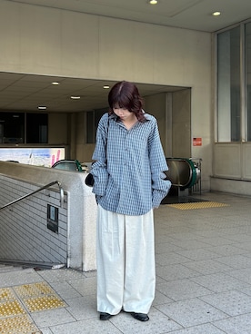 「KBF（ケイビーエフ）のBIGBIGシャツ（シャツ/ブラウス、ブルー系）」を使った、ゆちさん（レディース・170cm）の夏コーディネート