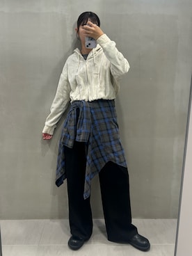 「アイテム（パーカー）」を使った、ゆちさん（レディース・170cm）の秋コーディネート
