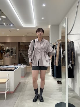 「KBF（ケイビーエフ）のランダムタックチェックシャツ（シャツ/ブラウス、ピンク系）」を使った、ゆちさん（レディース・170cm）の秋コーディネート