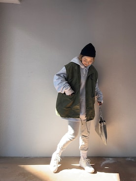 「Chaco closet（チャコ クローゼット）のナイロンハイネックミリタリーベスト（ベスト、グリーン系）」を使った、yumiko_nさん（レディース・157cm）の春コーディネート