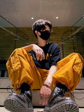 「アイテム（カーゴパンツ、イエロー系）」を使った、m.itsuki0630さん（メンズ・169cm）の夏コーディネート