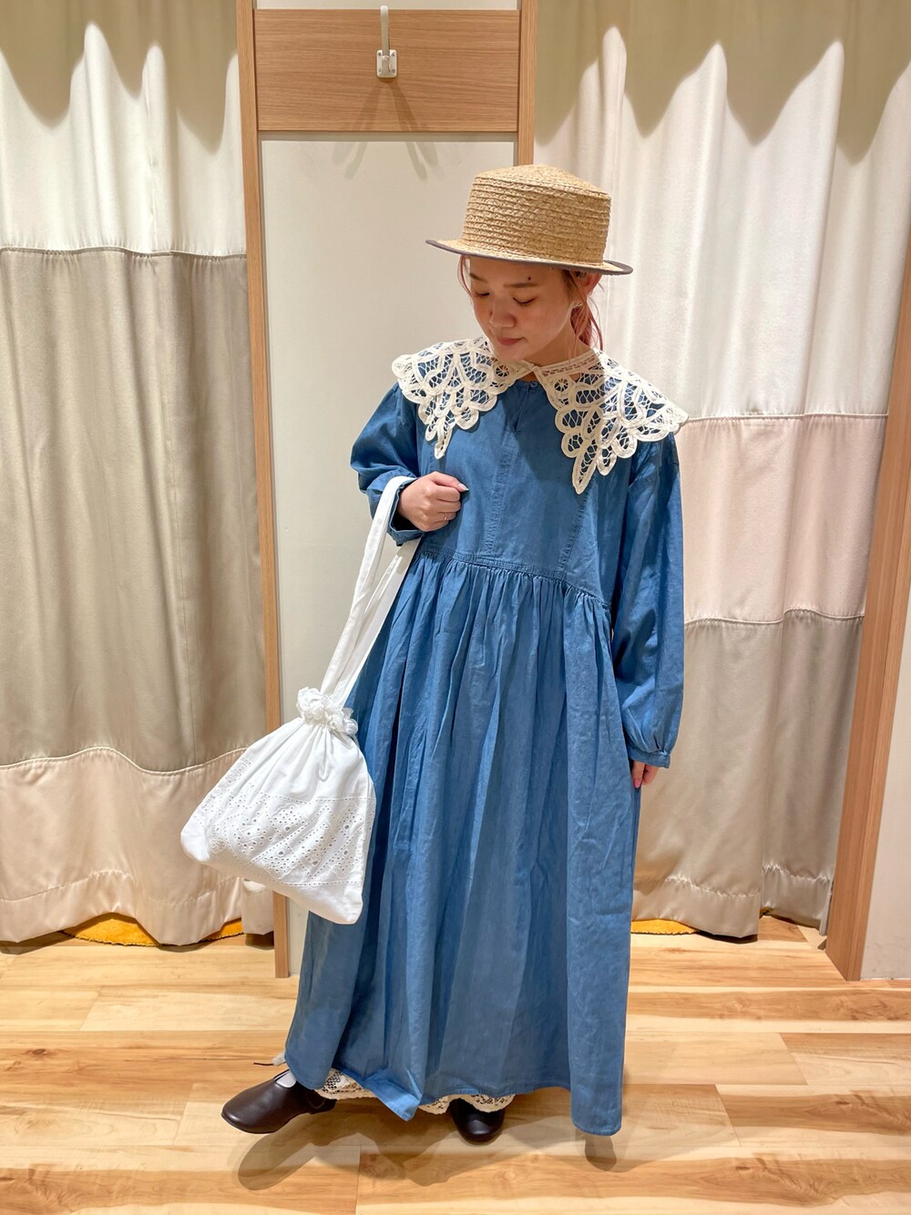 新品タグ サマンサモスモス yukiさんコラボ前後着デニムワンピース アウター 新品タグ サマンサモスモス yukiさんコラボ前後着デニム