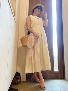 「GRL（グレイル）のアイテム（ワンピース/ドレス）」を使った、ANNAさん（レディース・166cm）の夏コーディネート