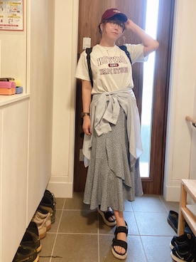 「アイテム（バックパック/リュック）」を使った、ANNAさん（レディース・166cm）の夏コーディネート