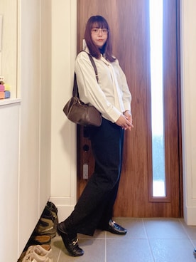 「GRL（グレイル）のアイテム（ピアス（両耳用））」を使った、ANNAさん（レディース・166cm）の秋コーディネート