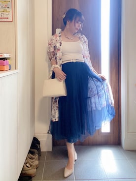 「アイテム（ヘアアクセサリー）」を使った、ANNAさん（レディース・166cm）の秋コーディネート