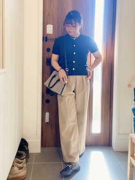 「アイテム（腕時計）」を使った、ANNAさん（レディース・166cm）の秋コーディネート