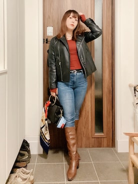 「アイテム（ピアス（両耳用））」を使った、ANNAさん（レディース・166cm）の秋コーディネート