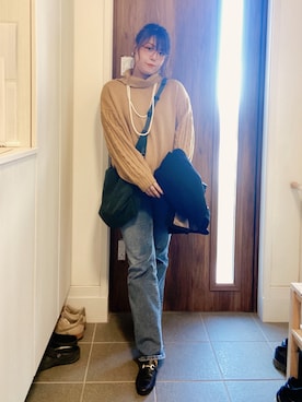 「アイテム（ブローチ/コサージュ）」を使った、ANNAさん（レディース・166cm）の冬コーディネート