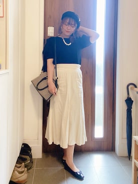 「アイテム（ブローチ/コサージュ）」を使った、ANNAさん（レディース・166cm）の秋コーディネート