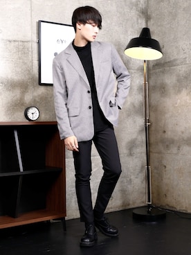 「ZARA（ザラ）のアイテム（スラックス、ブラック系）」を使った、りーくん | 韓国メンズさん（183cm）の秋コーディネート