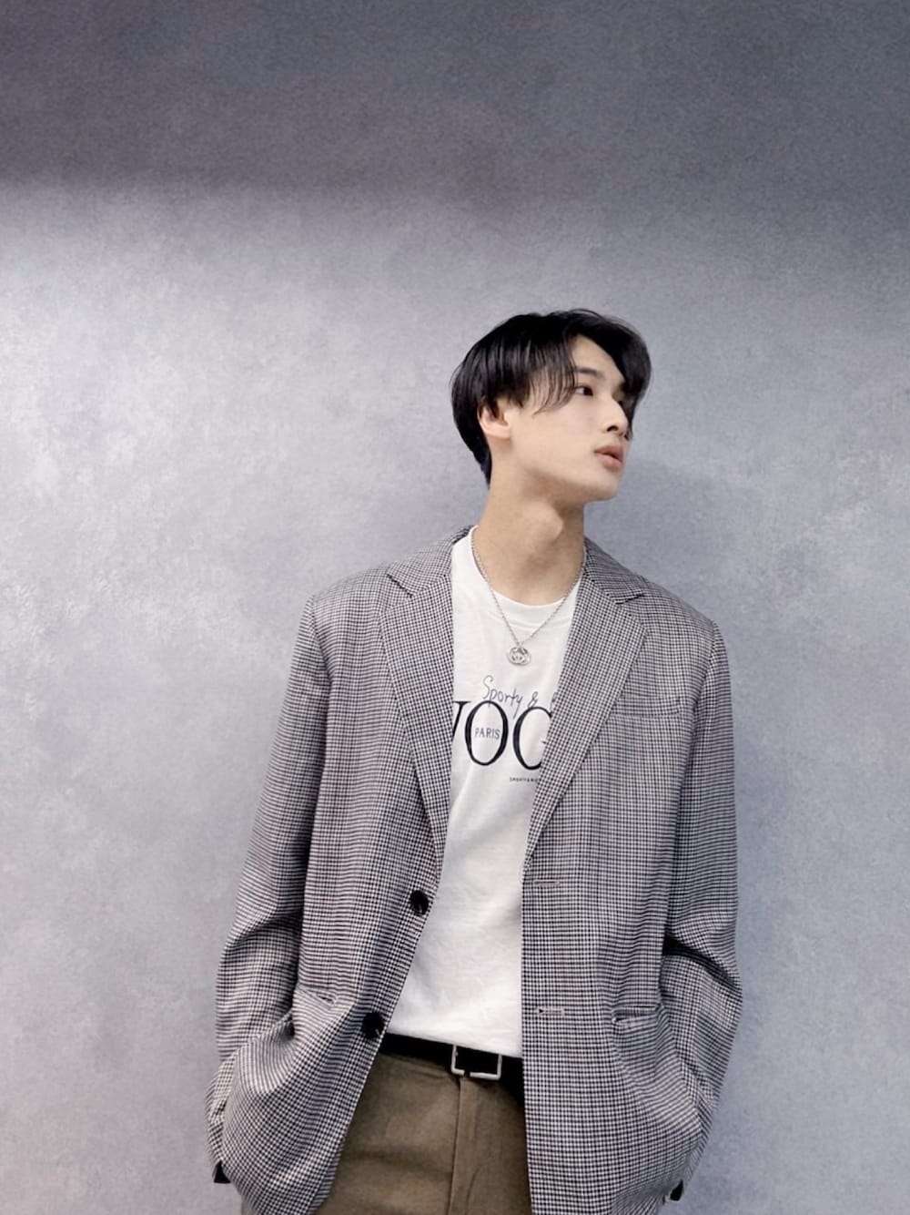 テーラードジャケットを使った「GUCCI グッチ」のメンズ人気