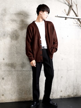 「NANO universe（ナノユニバース）のアイテム（カーディガン/ボレロ、ブラウン系）」を使った、りーくん | 韓国メンズさん（183cm）の秋コーディネート