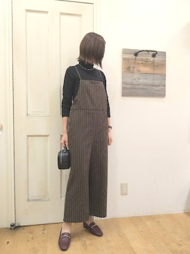 「ビットローファー」｜「アイテム（サロペット/オーバーオール）」を使った、Andoさん（レディース・169cm）の秋コーディネート