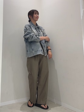「アイテム（デニムジャケット）」を使った、yuiさん（レディース・167cm）の夏コーディネート