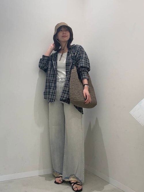 『MADE IN JAPAN』プチメタルクロスフラットサンダル