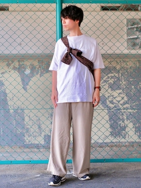「たすき掛け」｜「アイテム（セットアップ）」を使った、かみけん。さん（メンズ・168cm）の夏コーディネート