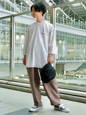 「Confirm（コンファーム）のアイテム（帽子）」を使った、かみけん。さん（メンズ・168cm）の夏コーディネート