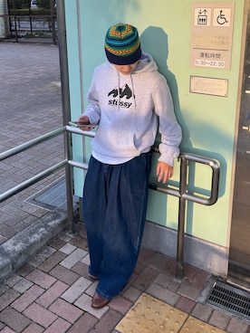 「Elanque（エランク）のwide denim pants / ワイドデニムパンツ（デニムパンツ、ブルー系）」を使った、りくおさん（メンズ・165cm）の秋コーディネート