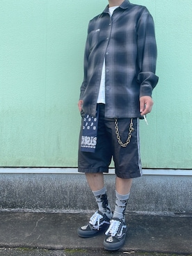 「アイテム（スニーカー）」を使った、あ、ぽちゃ先生♪さん（メンズ・176cm）の秋コーディネート