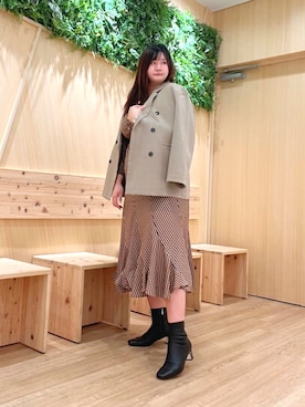 卑弥呼　阪急川西店 NICALさん（レディース・170cm・20代）の秋コーディネート