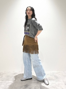 「アイテム（ローファー、シルバー系）」を使った、ayaさん（レディース・158cm）の秋コーディネート