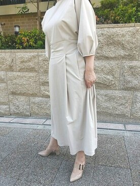 ベージュ系のアイテムを使った エナメルパンプス の人気ファッションコーディネート Wear