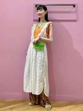 「アイテム（アクセサリー、グリーン系）」を使った、Haruka.さん（レディース・164cm）の夏コーディネート