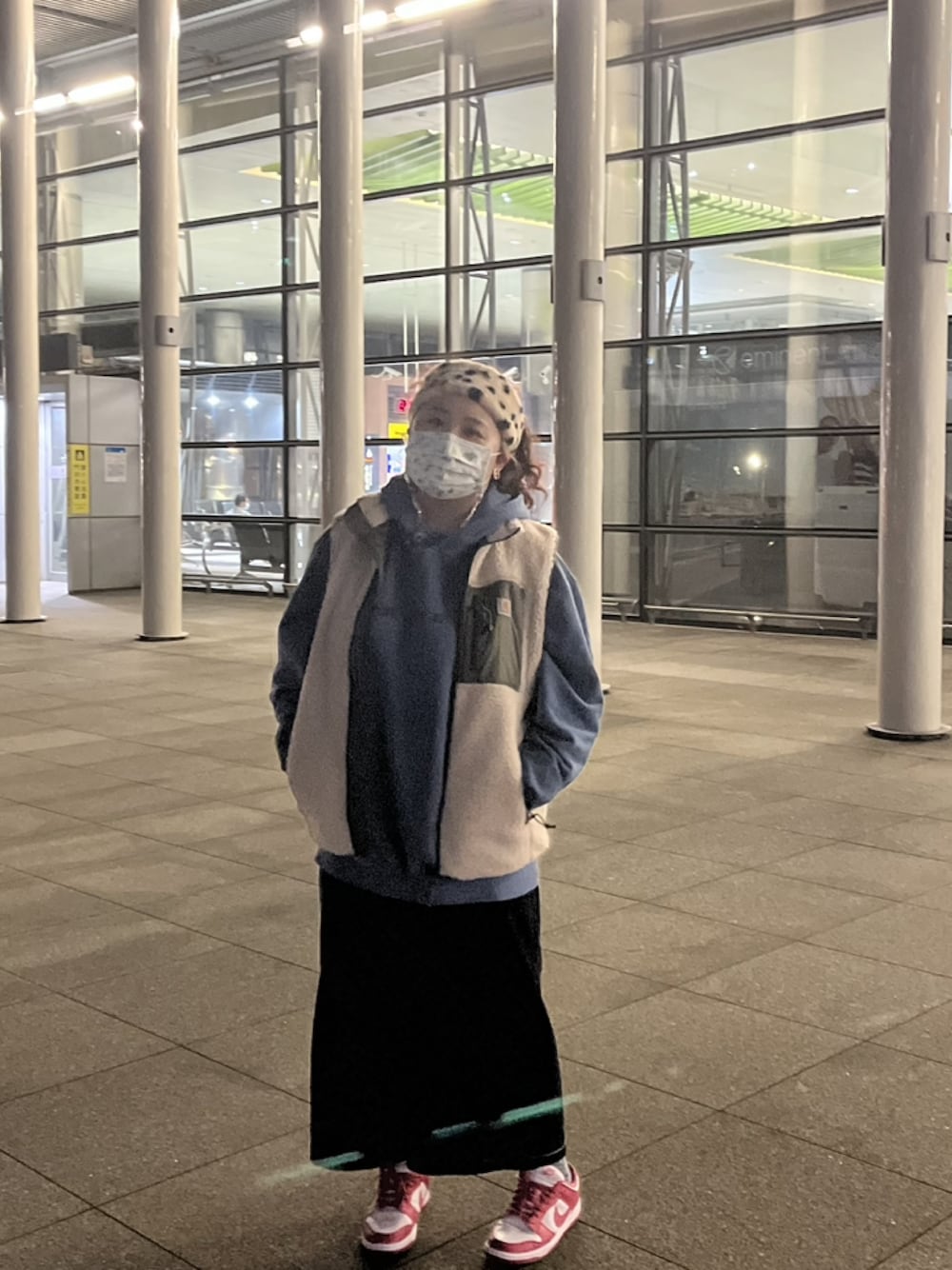 「NIKEのアイテム（スニーカー、ピンク系）」を使った、Yoyo🇹🇼さん（レディース・158cm）の春コーディネートの1枚目の写真