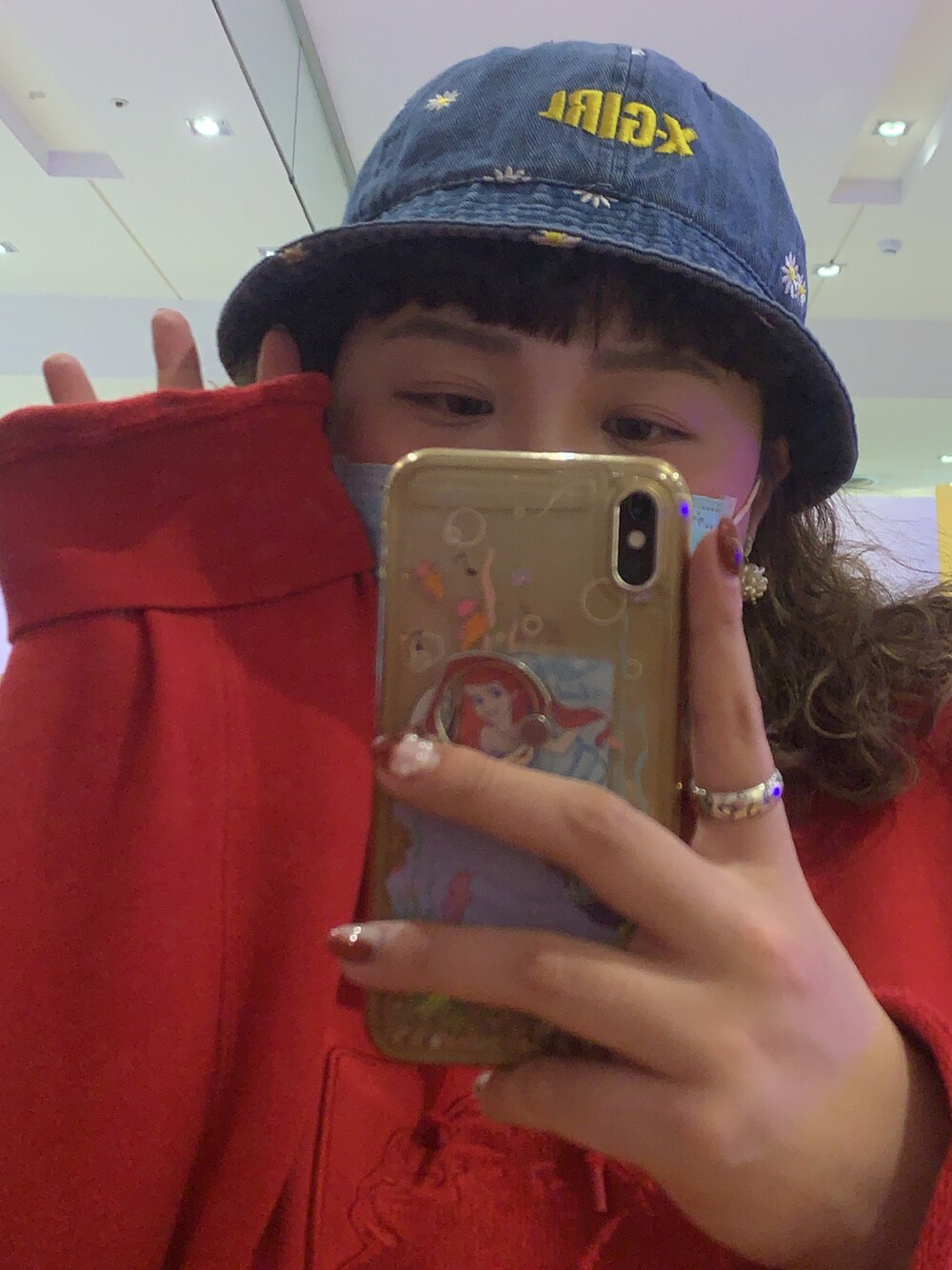 「XLARGEのEMBROIDERY OG PULLOVER HOODED SWEAT（パーカー、ブラック系）」を使った、Yoyo🇹🇼さん（レディース・158cm）の夏コーディネートの1枚目の写真