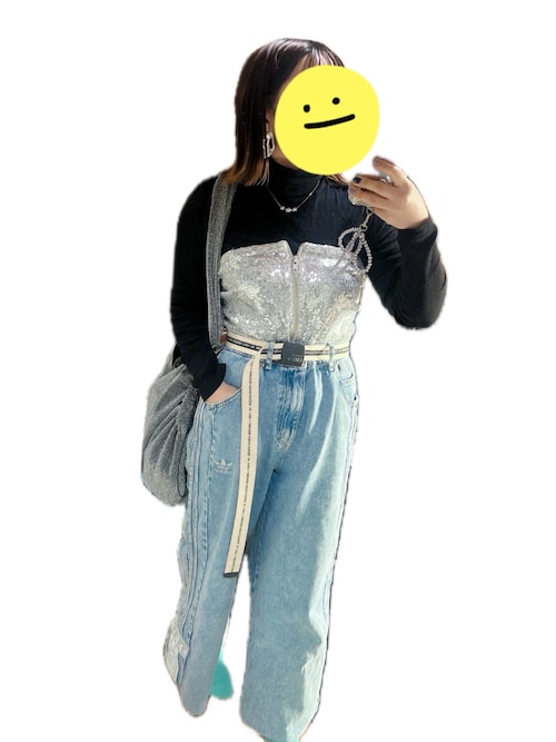 adidas デニムビスチェ とりあえずビスチェ合わせておけば オシャレ見えな現象