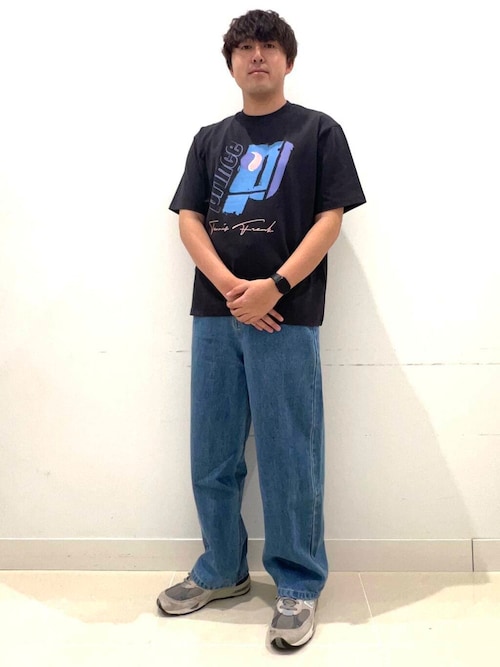 ストレートデニムパンツ
