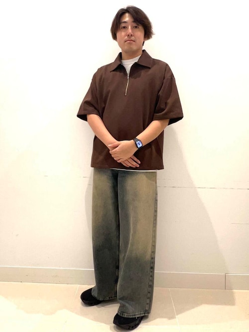 ダンボールポンチハーフジップショートスリーブTシャツ