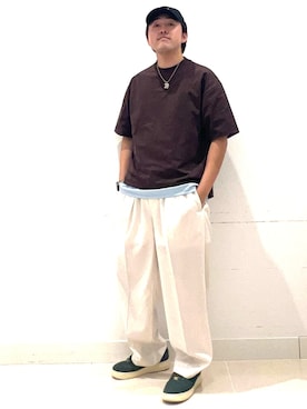 「SENSE OF PLACE by URBAN RESEARCH（センスオブプレイスバイアーバンリサーチ）の『一部WEB限定カラー』シシュウポンチショートスリーブTシャツ（Tシャツ/カットソー、ブルー系）」を使った、shoさん（メンズ・173cm）の春コーディネート