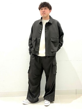 「チャコール」｜「アイテム（ブルゾン）」を使った、shoさん（メンズ・173cm）の冬コーディネート