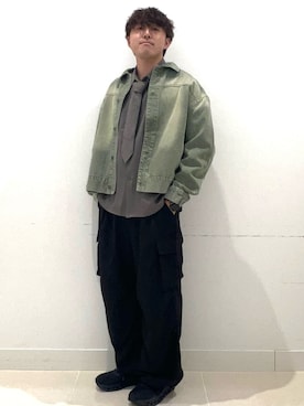 「アイテム（カーゴパンツ）」を使った、shoさん（メンズ・173cm・20代）の夏コーディネート