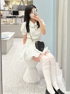 「OLIVE des OLIVE（オリーブデオリーブ）の【インフルエンサー企画】miko heart fluffy blouse（シャツ/ブラウス、ホワイト系）」を使った、yu22oliveさん（レディース・150cm）の春コーディネート