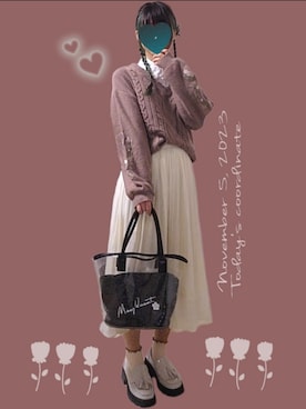 「axes femme（アクシーズファム）のアイテム（ニット/セーター）」を使った、オタクが着る服さん（レディース・159cm）の秋コーディネート