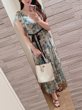 「FURLA（フルラ）のアイテム（ハンドバッグ）」を使った、ぱせりさん（レディース・161cm）の夏コーディネート