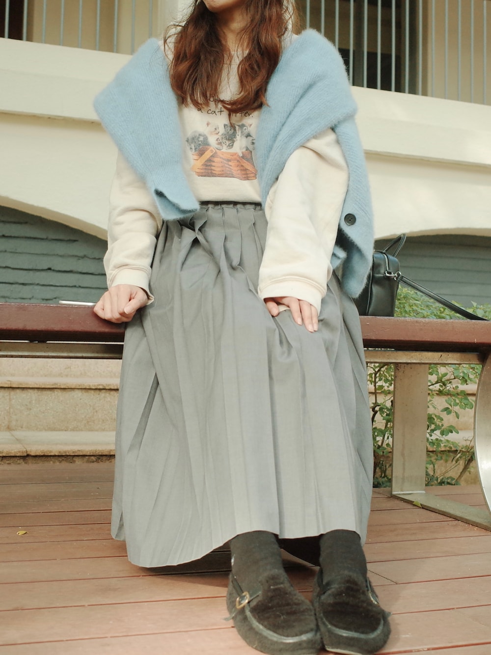 ファーニットカーディガンを使った人気ファッションコーディネート - WEAR