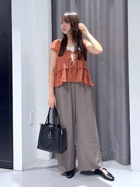 「LAKOLE（ラコレ）のアイテム」を使った、mayoさん（レディース・161cm）の秋コーディネート