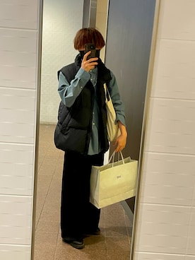 「GU（ジーユー）のアイテム（ベスト、ブラック系）」を使った、ゆーすけさん（メンズ・172cm）の冬コーディネート