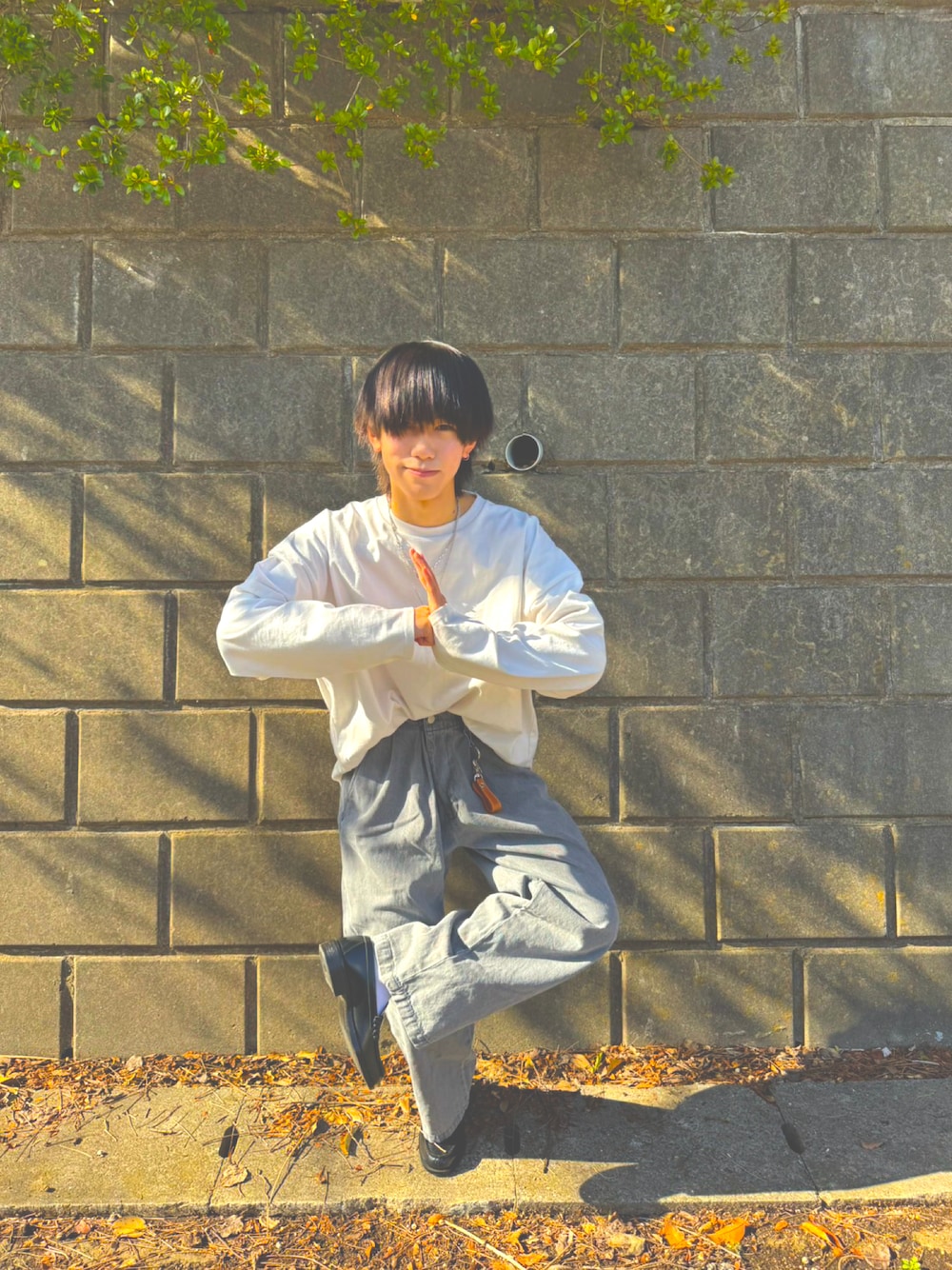 翼さんの「HEAVY OZ WIDE DENIM SET-UP（WYM LIDNM）」を使ったコーディネートの1枚目の写真