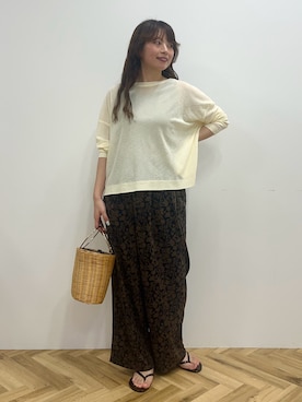 「AMERICAN HOLIC（アメリカンホリック）の【イージーケア】アソート柄パンツ（その他パンツ、ブラウン系）」を使った、nanaさん（レディース・161cm）の春コーディネート