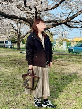 「アイテム（スカート、ゴールド系）」を使った、Ayumi0720さん（レディース・156cm）の春コーディネート