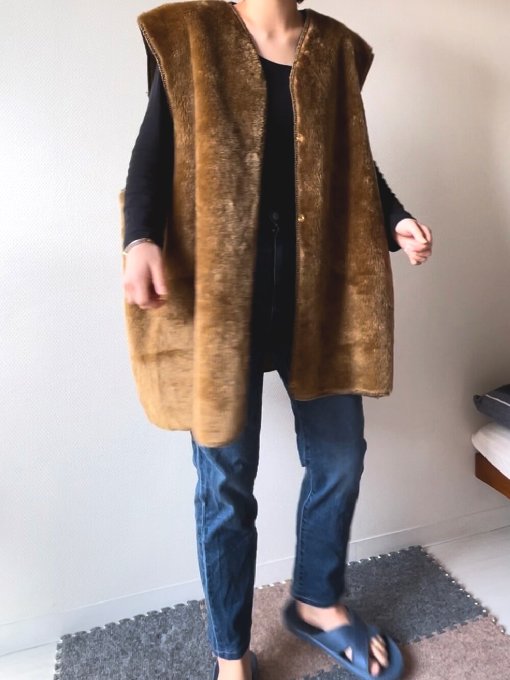「GUのアイテム（デニムパンツ、ブルー系）」を使った、takkun525さん（レディース・153cm）の秋コーディネートの1枚目の写真